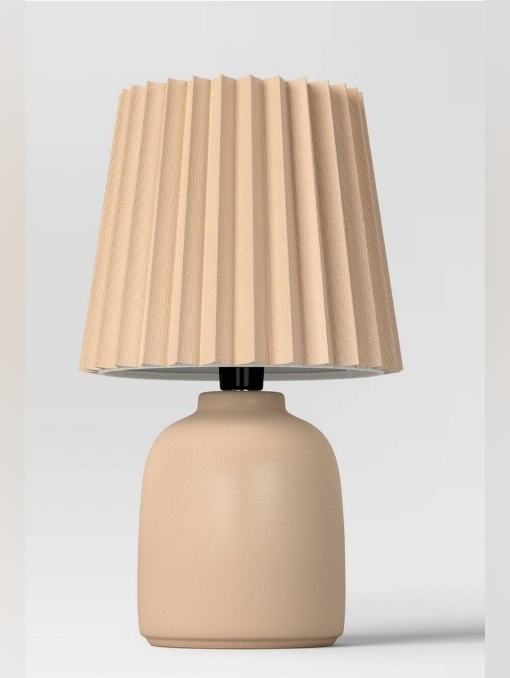 New! Set of 2 Room Essentials Ceramic Tan Brown Table Lamp with Pleated Shade